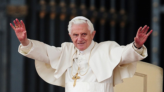 ¡Siempre renuncias, Benedicto!