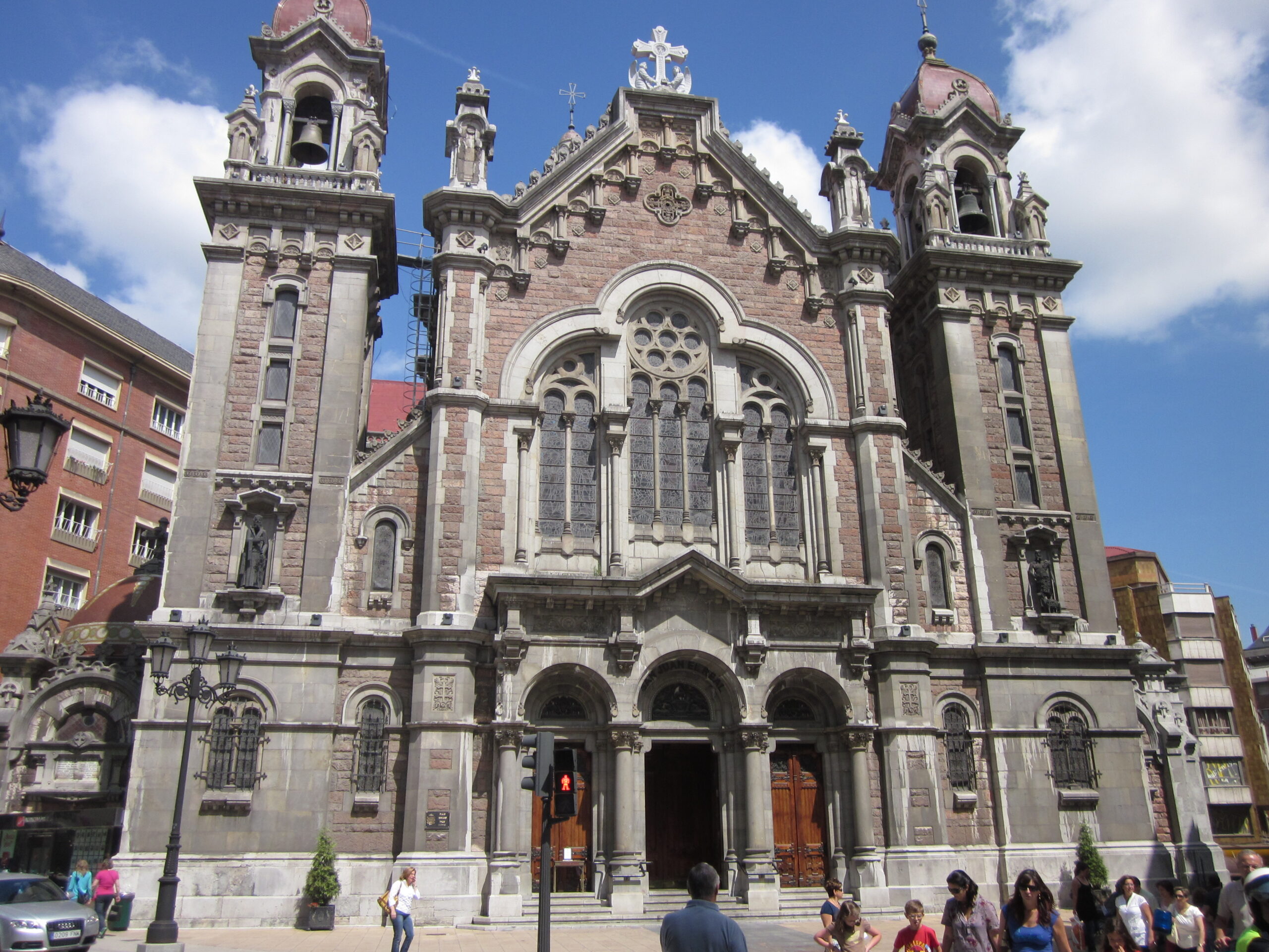 Directorio de parroquias en Oviedo